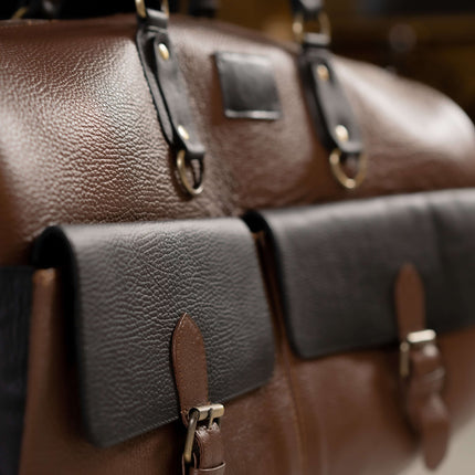 TRAVISS DUFFLE BAG