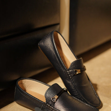 CLASSIC BLACK CALF LEATHER MOCCASIN PENNY LOAFER (DECORATIVE STRAP)