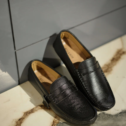 CLASSIC BLACK MOCCASIN PENNY LOAFERS